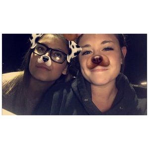 Meet your Posher, Lacee